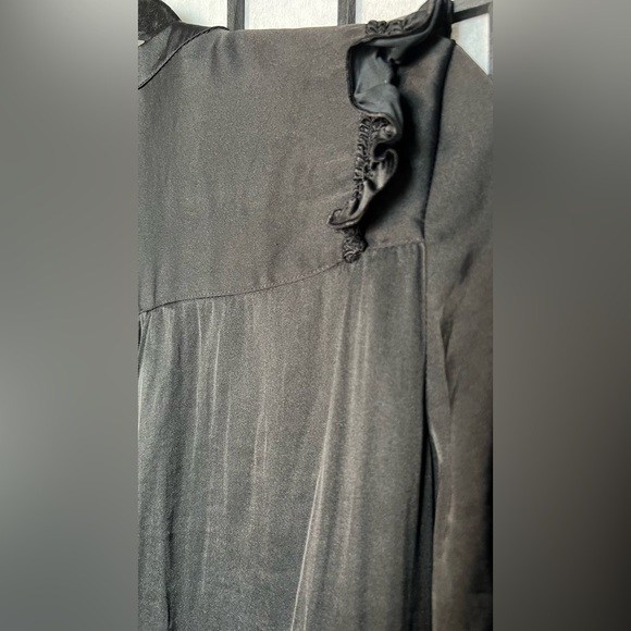 Express Silky Ruffled Shoulder Button Up - Picture 6 of 6